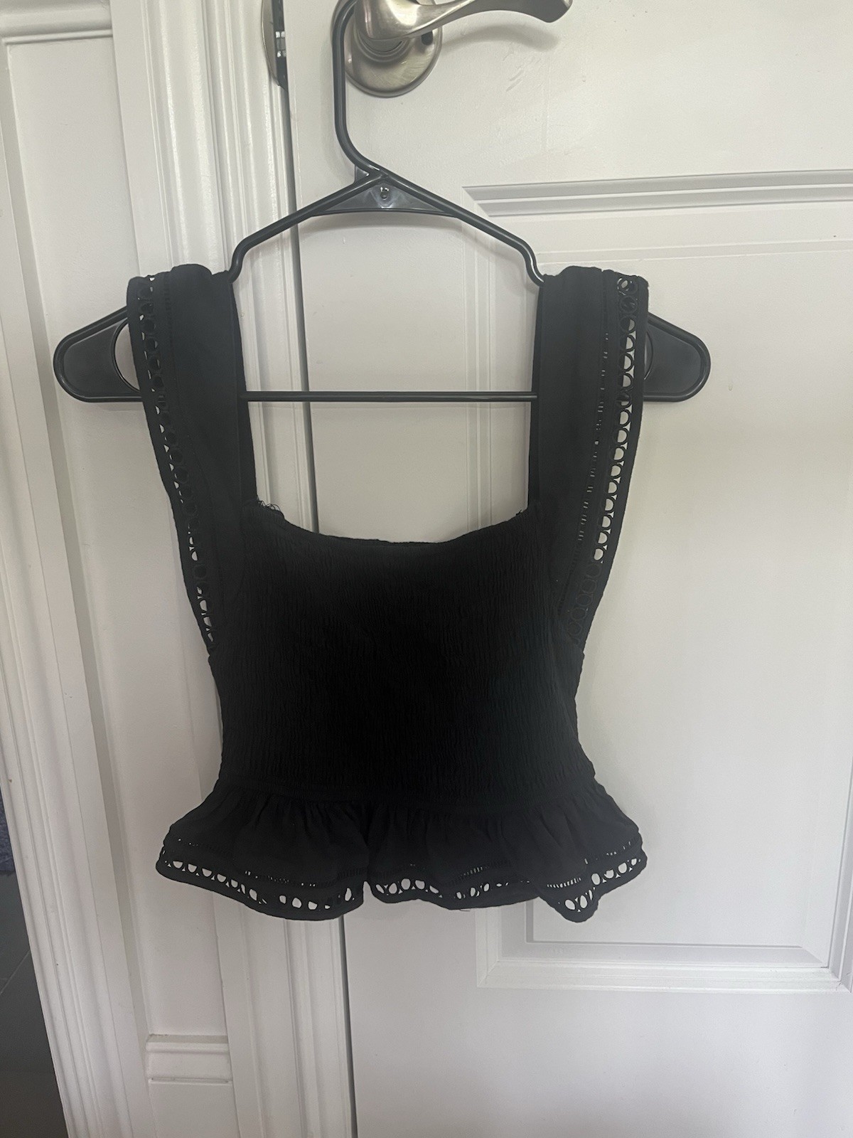 Princess Polly Juniors Black Sleeveless Top – US 4