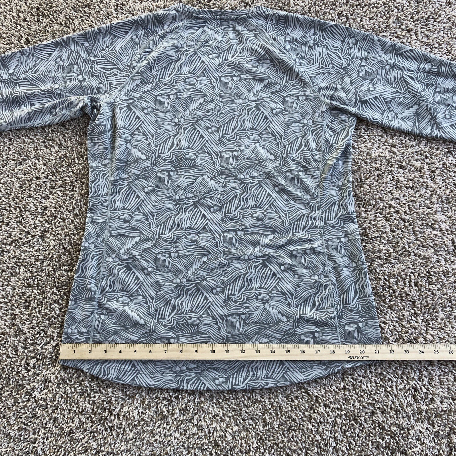 Patagonia Shirt Womens XL Gray Capilene Midweight Long Sleeve Base Layer Top EUC