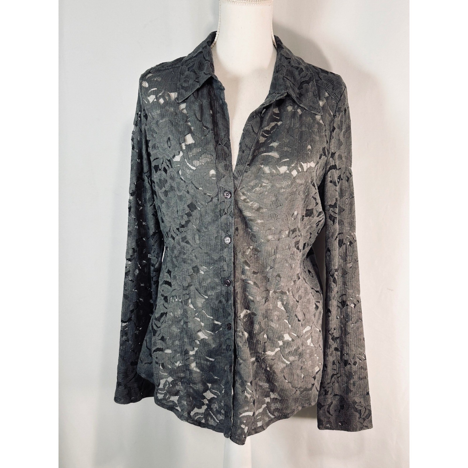 New York & Company Grey Sheer Floral Lace Button Down Stretch Shirt Top Medium