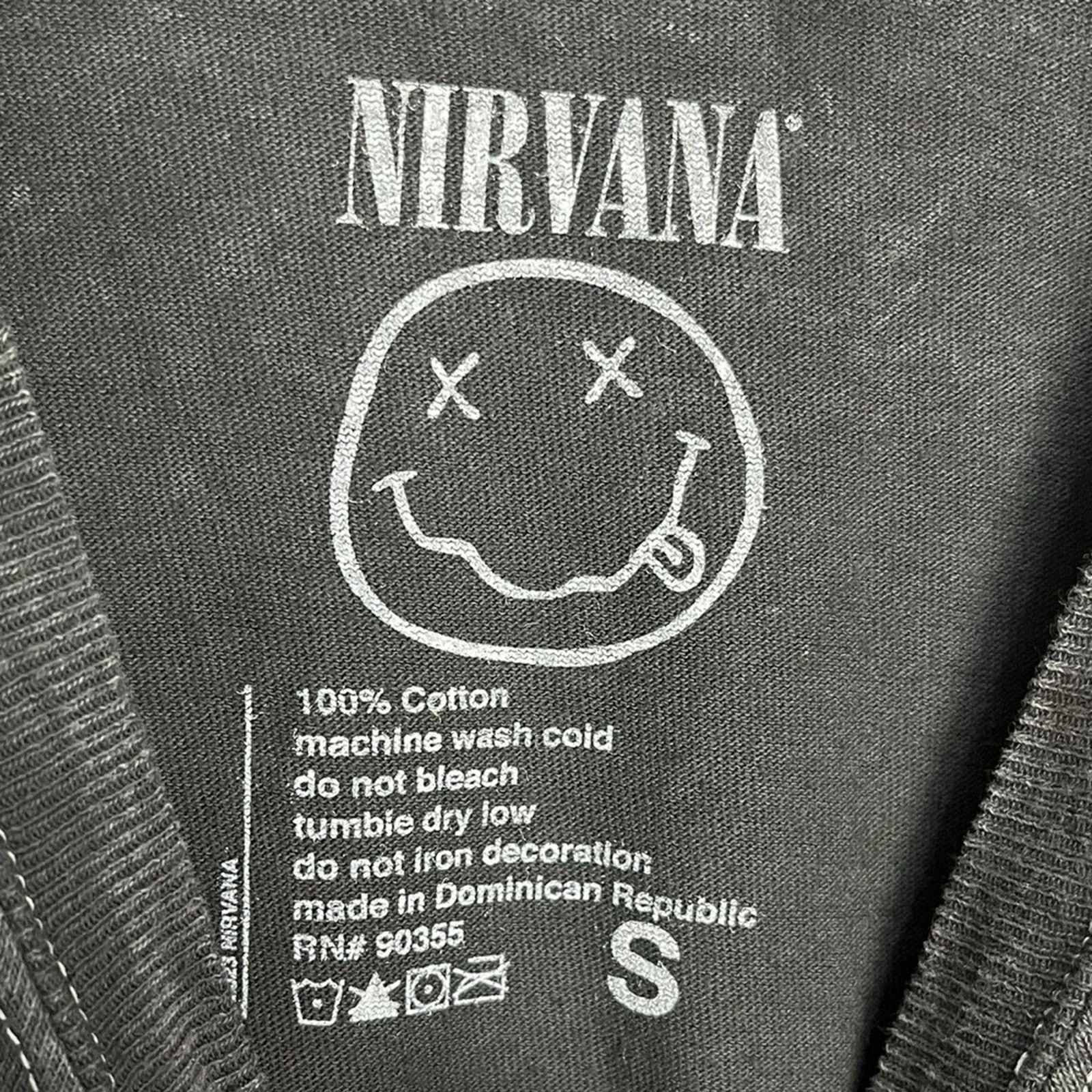 NIRVANA Yellow Smiley Face Charcoal Acid Wash Grunge T-Shirt Unisex Size Small
