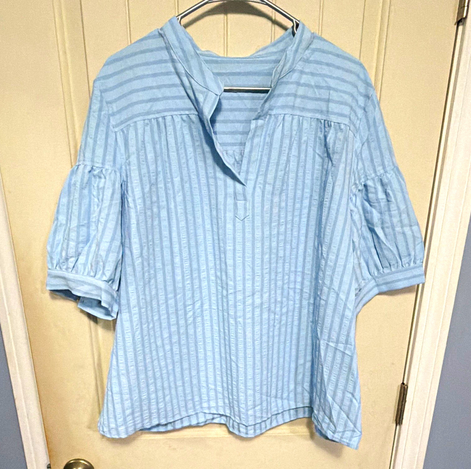CUPSHE Women’s Blue White Striped V-Neck Short Sleeve Button Blouse XL