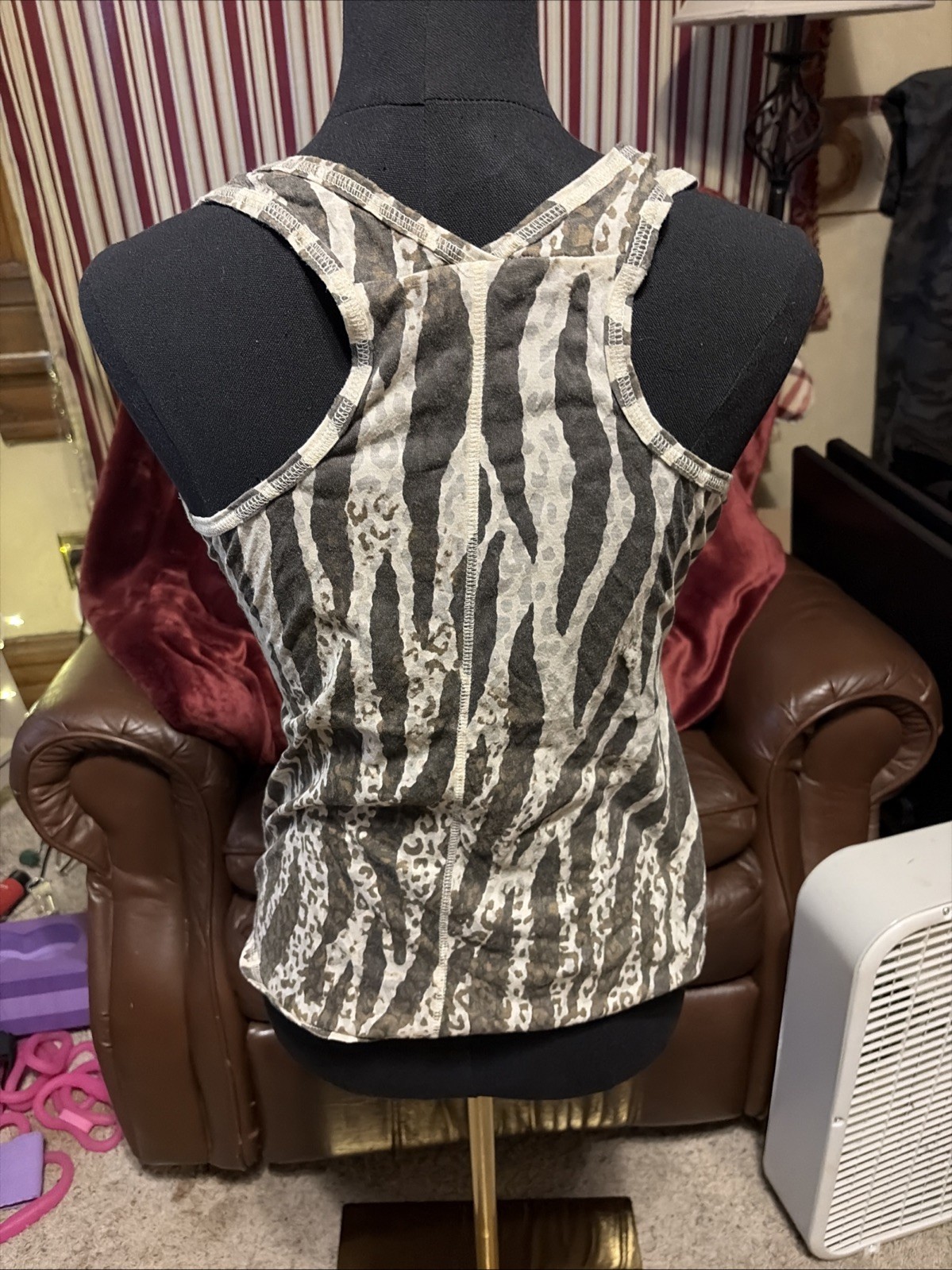 Boho Motto Daytrip Racerback Tank Top Women’s L Zebra Print Tank Top Withstuds