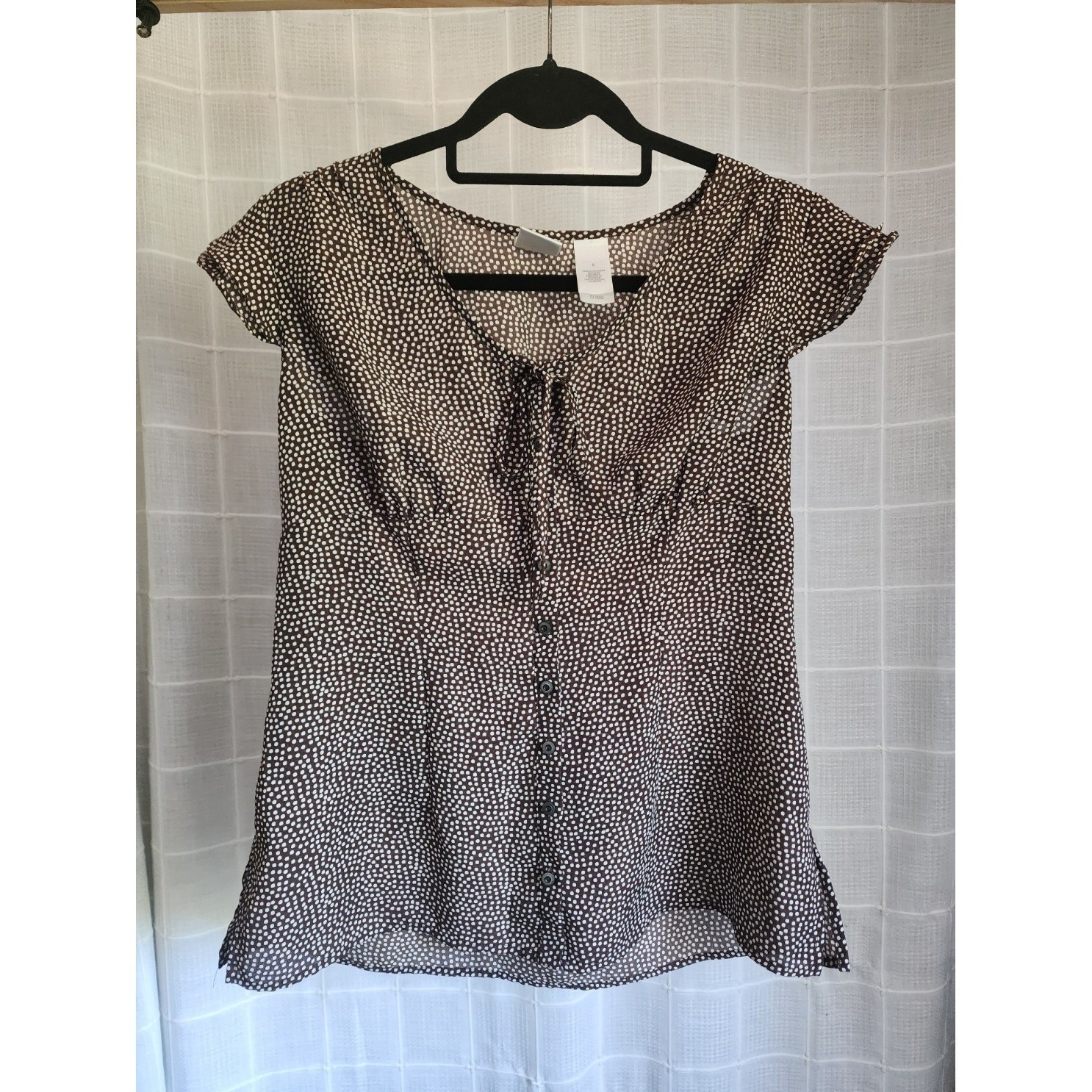 Emma James Brown Polka Dot Blouse Size 6 Short Cap Sleeve Tie Neck Button Front
