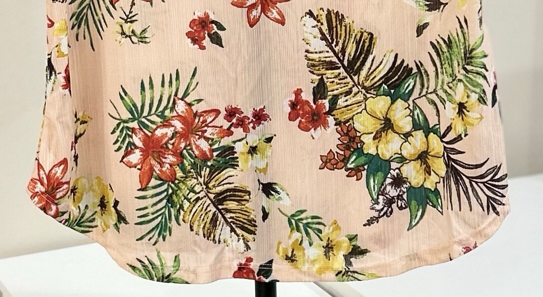 CURE Women’s Top Pullover 3/4 Sleeve Floral Size Small Multicolor Stretch NWT