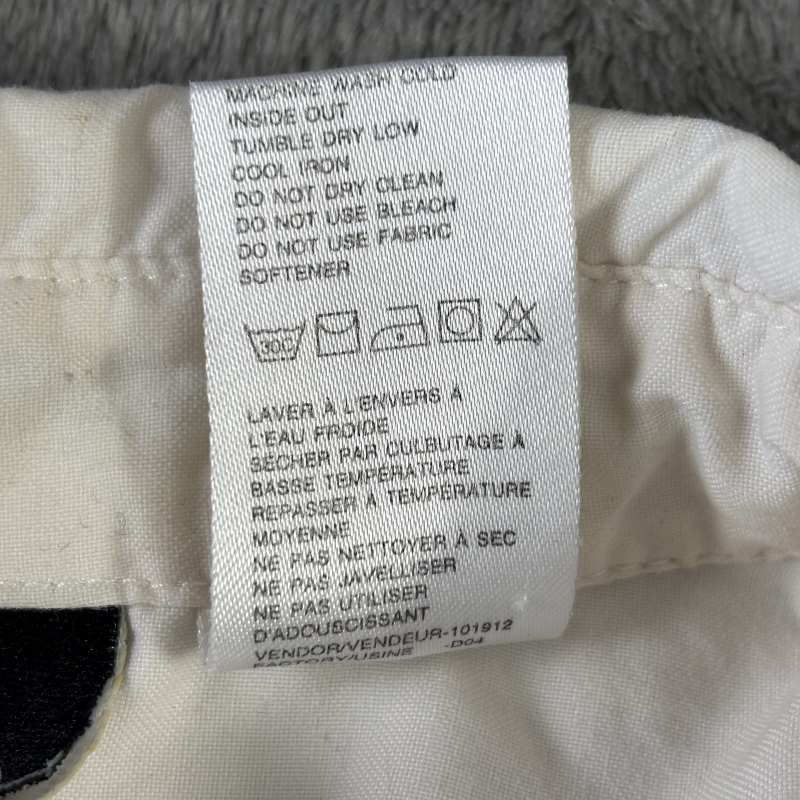 The North Face Shirt Women XL Ivory Sleeveless Pocket Button Up Gorpcore Outdoor