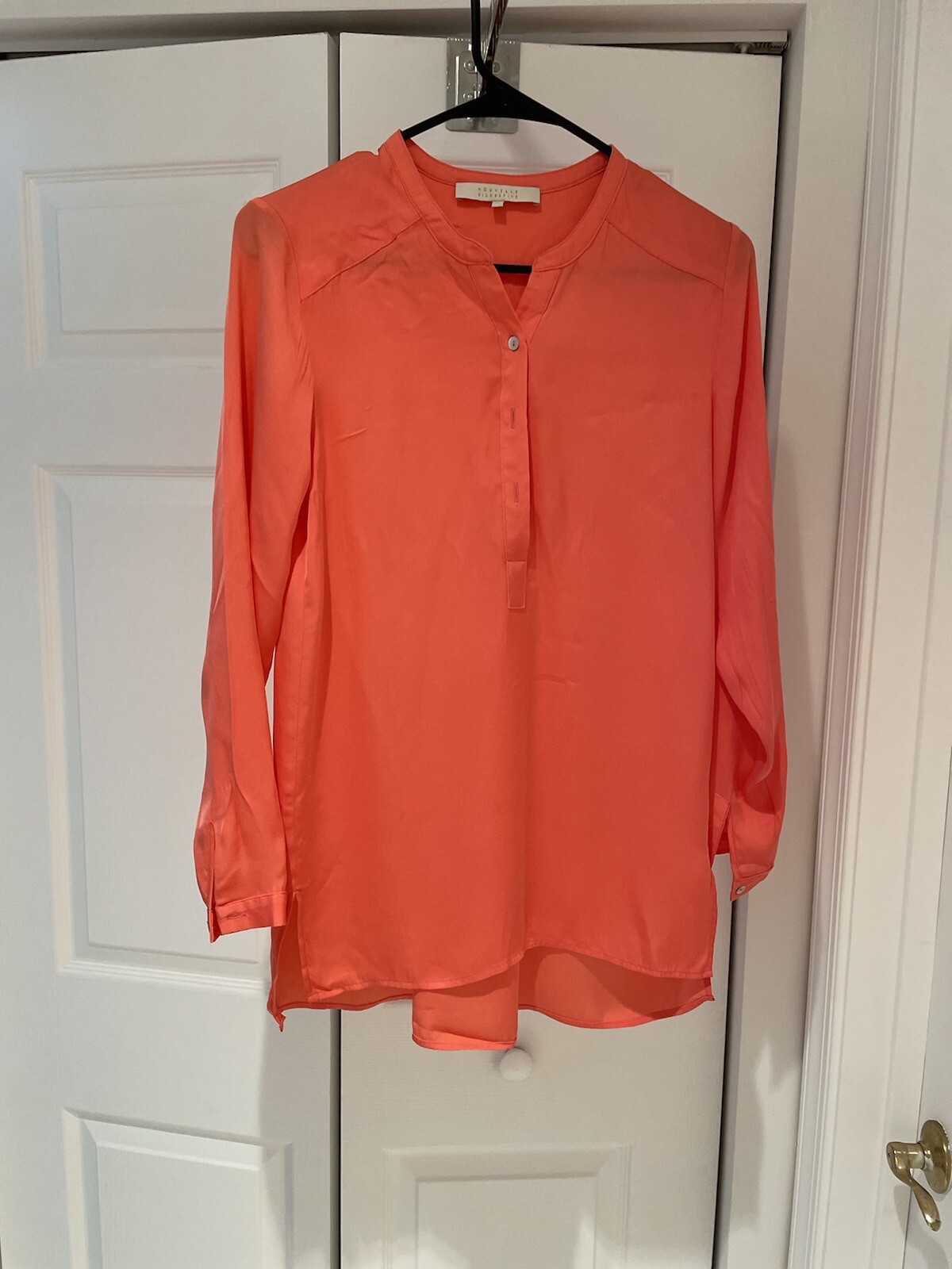 NOUVELLE Silk 95 Five Popover Blouse Women’s Size XS Coral Excellent