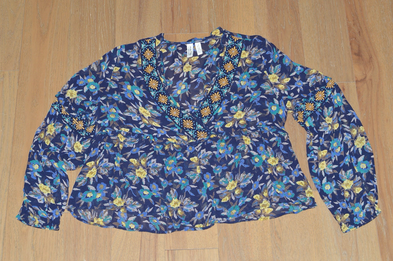 Anthropologie Meadow Rue Size Medium Strasser Floral Blouse Embroidered Boho
