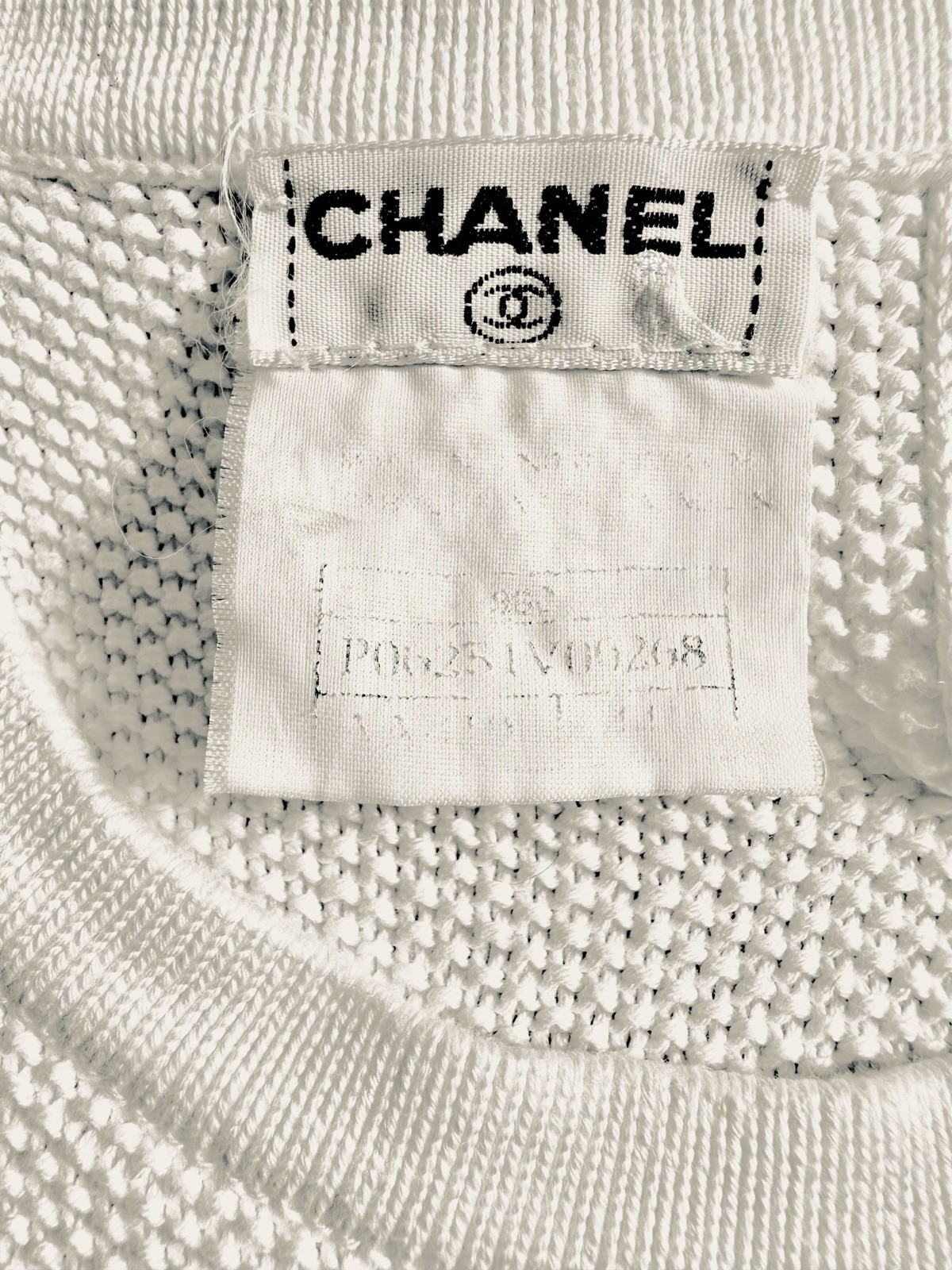 CHANEL COTTON KNIT SLEEVELESS TOP OFF-WHITE SIZE 48 ITALY