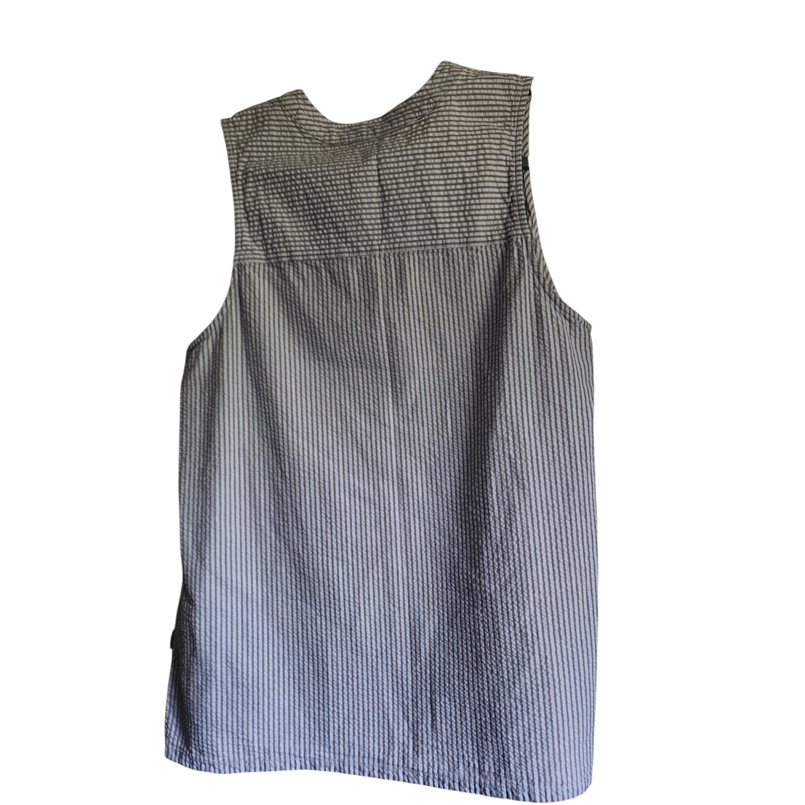 Eddie Bauer Womens Medium Tank Top Blue tan Striped Seersucker V-Neck Sleeveless