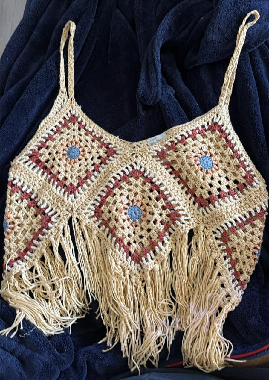 Women’s Lace knit Top By West Of Melrose Size XL