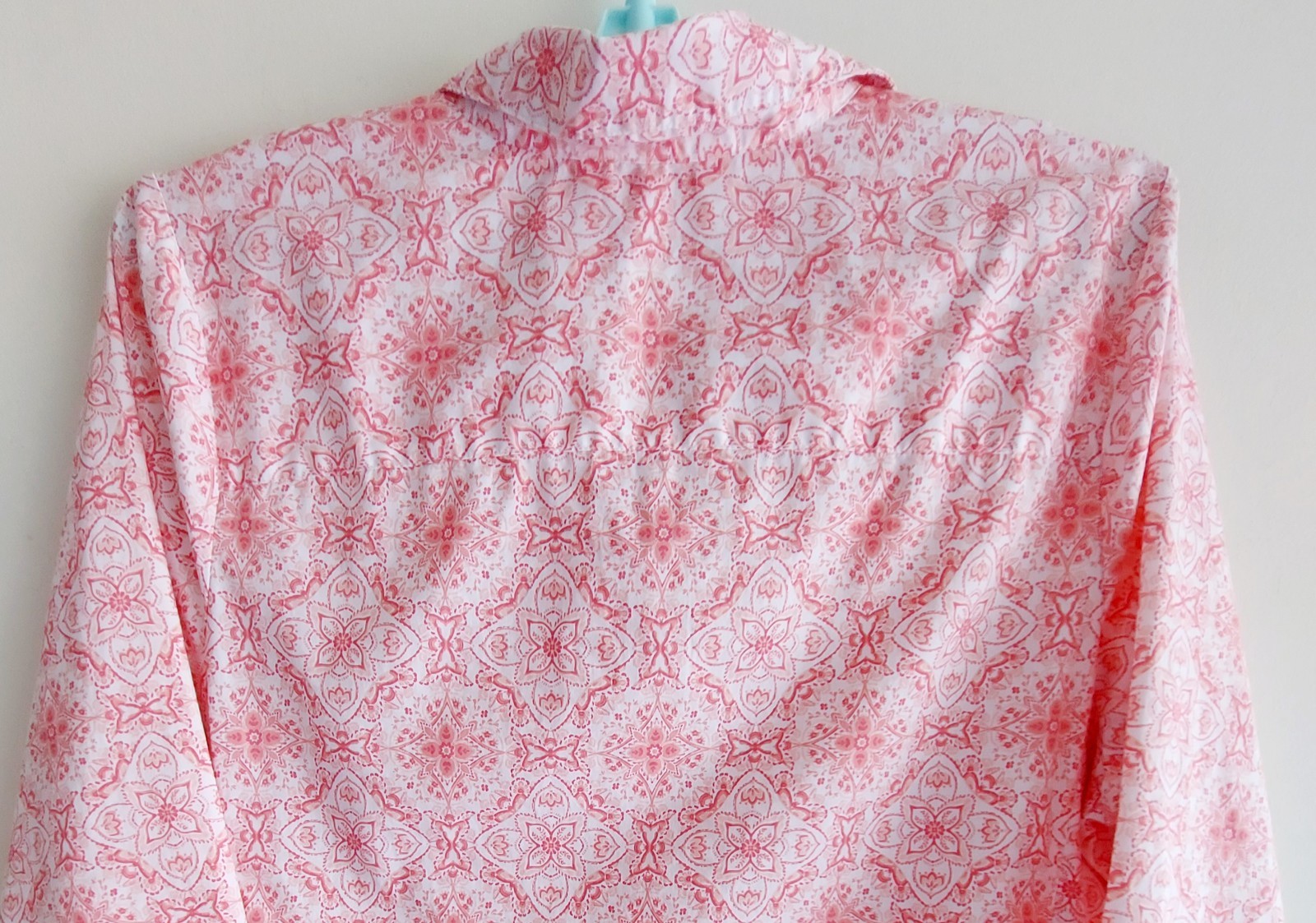 CORAL BAY Womens 2X Pink Print Woven Blouse w/Stretchy Side Panels