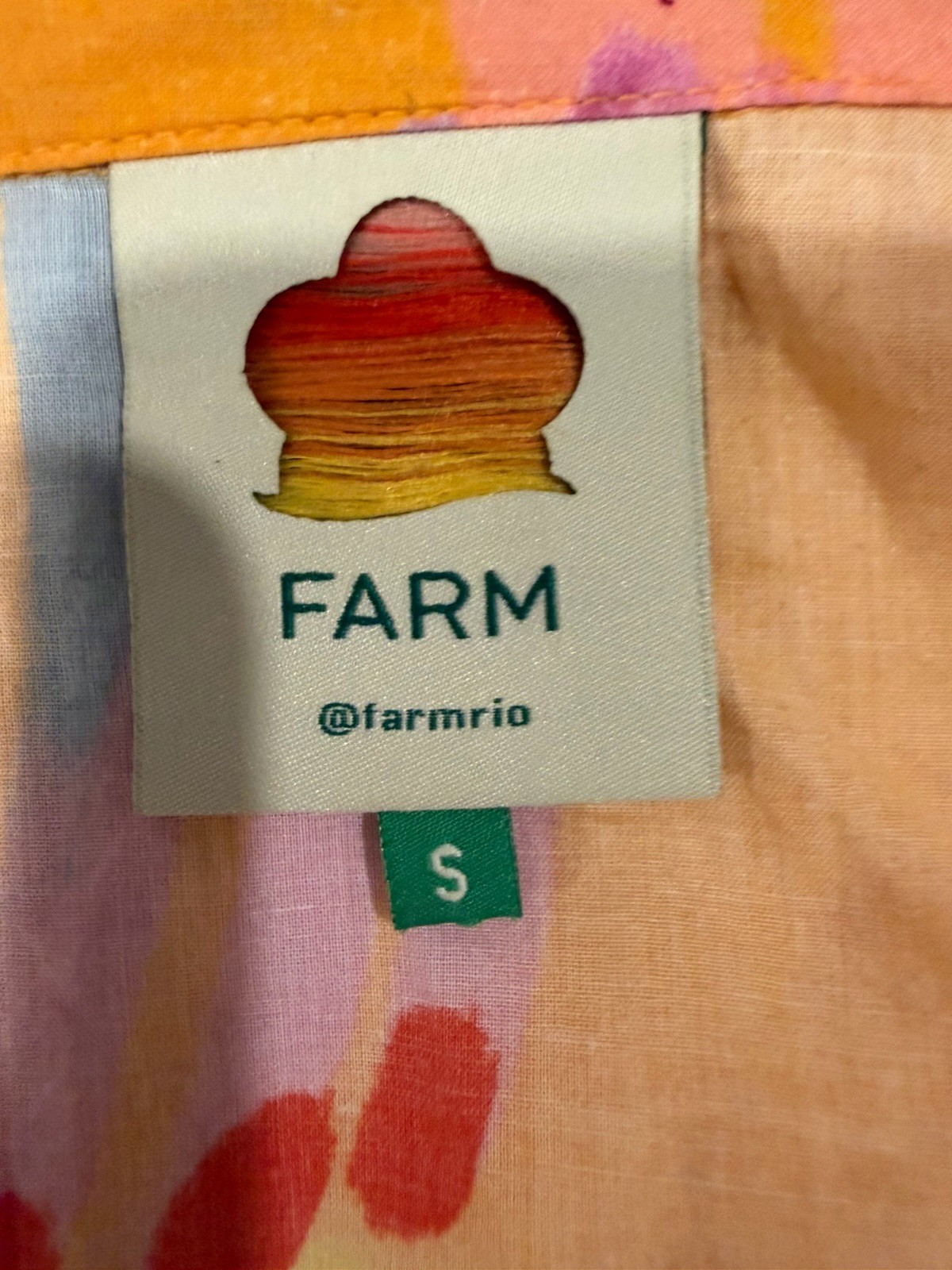 Farm Rio Neon Macaws Collar Blouse Vibrant Tropical Bird Sz S Crochet Trim Boho