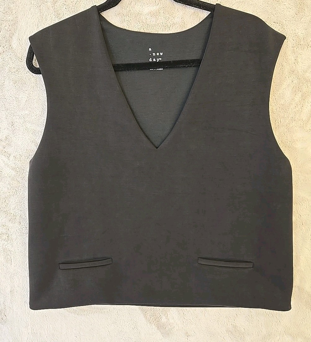 Womens Sandwash Vest – A New Day – Black – Sz Large – 50% Recycled Polyester