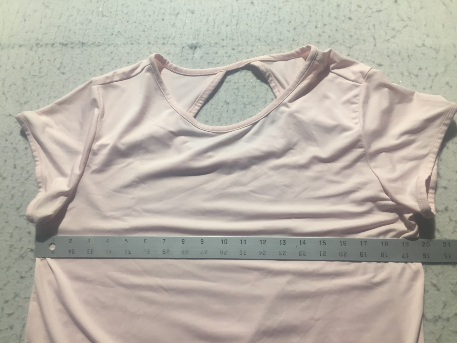 Jockey T Shirt Womens L Large Light Pink Short Sleeve Crew Neck Keyhole Back