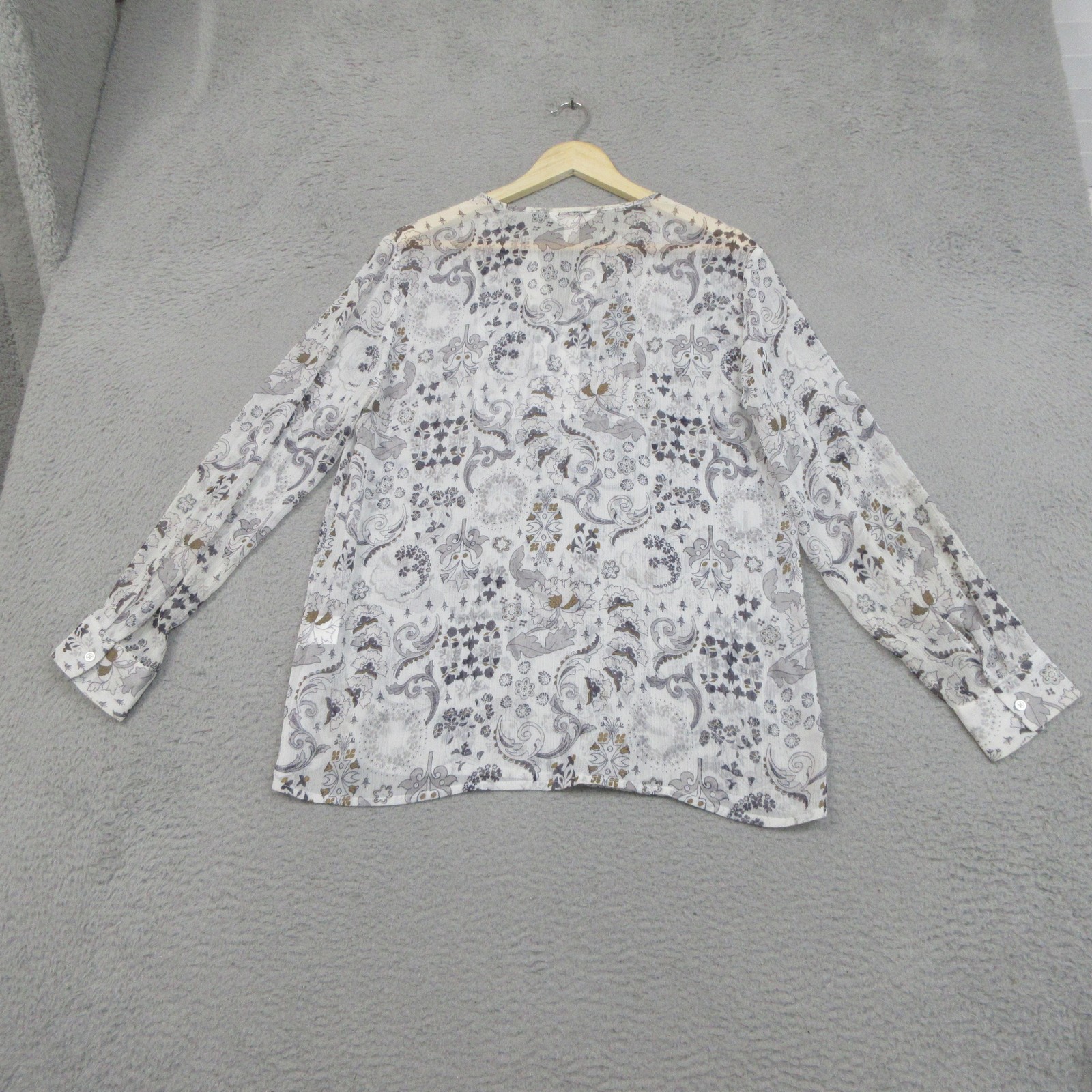 Joe Fresh Sheer Shirt Womens Medium White Paisley Pleated Preppy Neutral Casual