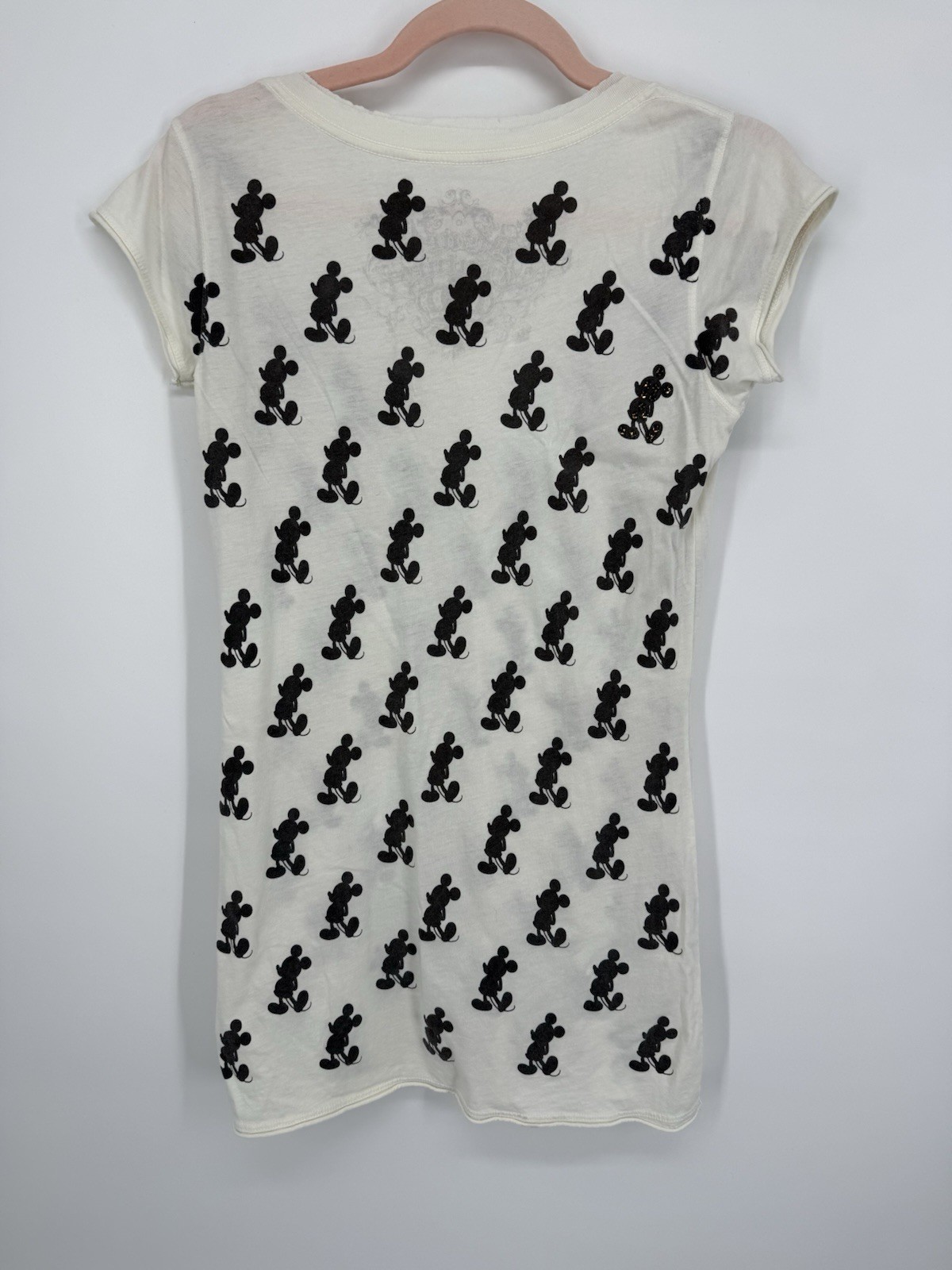 Disney Couture Mickey Mouse All Over Print V-Neck T-Shirt Cream Women Size M Y2K