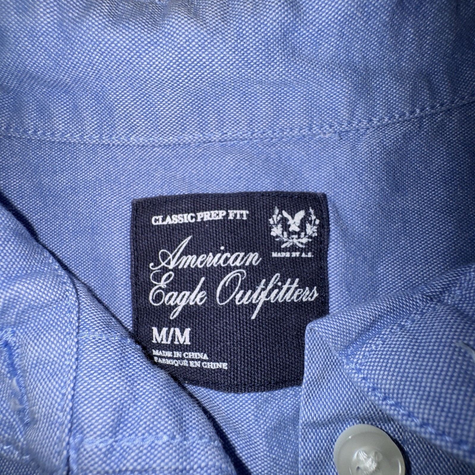 American Eagle Classic Prep Fit Women’s Medium Blue Button Down Fitted Shirt