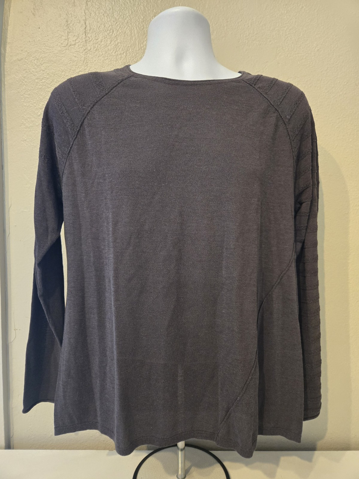 Nic + Zoe Ladies Pullover Long Sleeve Blouse Size Large New NWT Color Phantom
