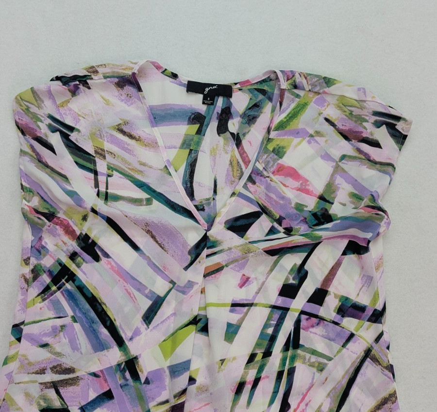Gnu Women’s Top Size S Short Sleeve Silky Textured Blouse