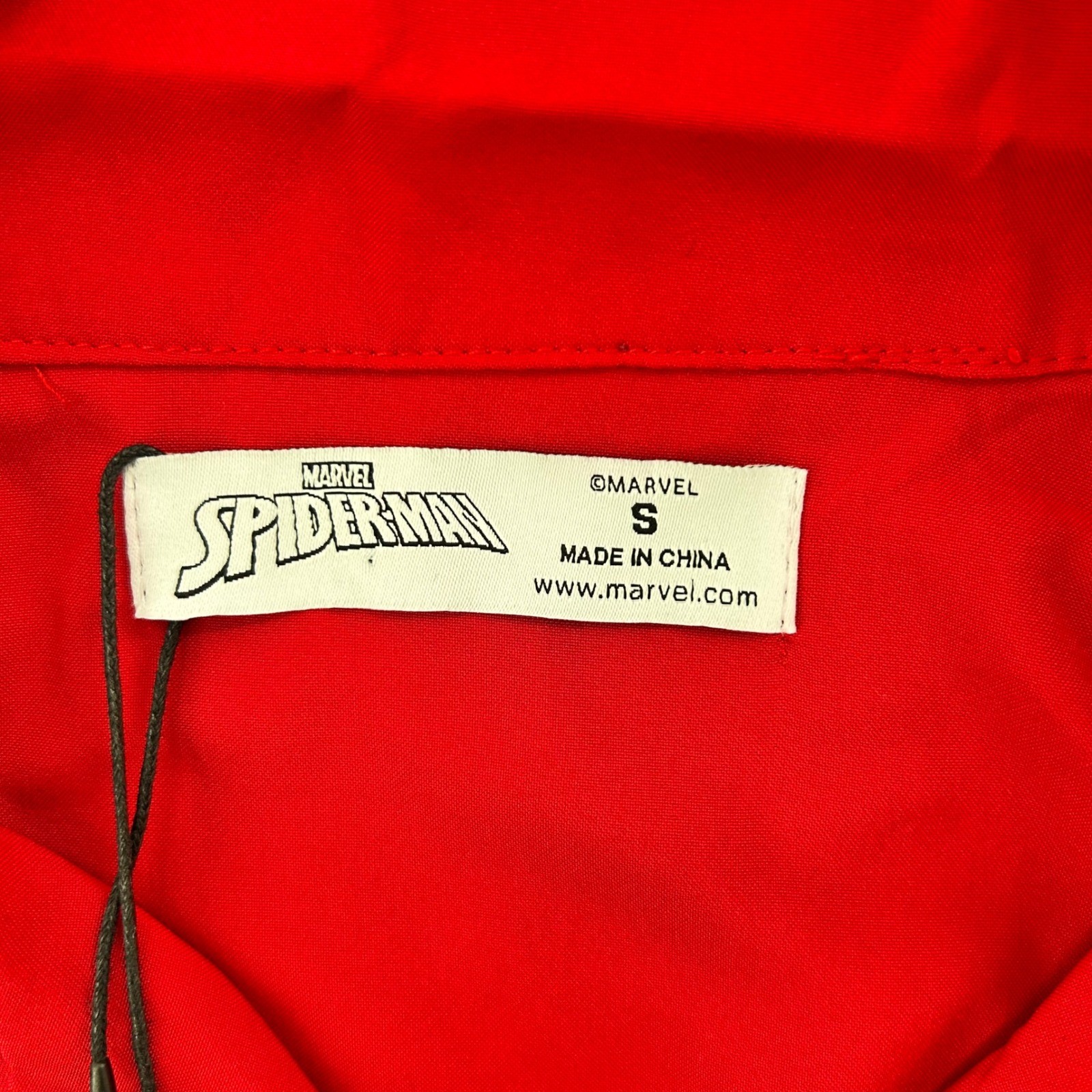 Marvel Spider-Man Red Button Down Shirt Short Sleeve Camp Collar SmalLRED