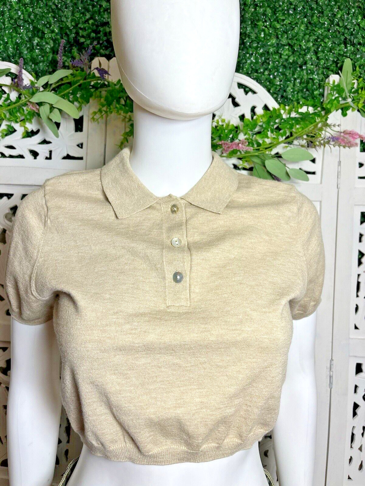 NWT Glassons Women’s Viscose Knit Collar Cropped Top Horchata Beige Size Medium