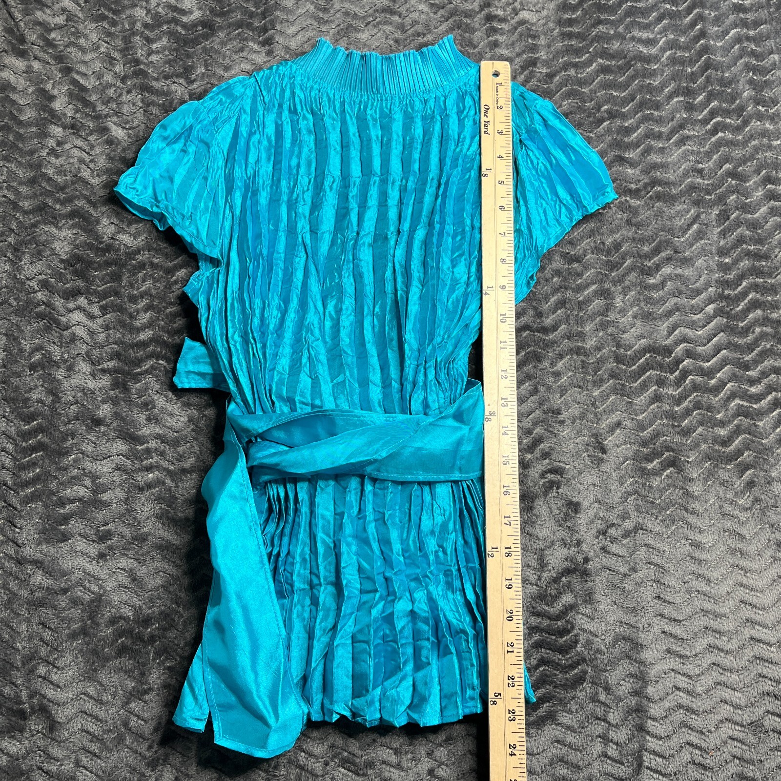 General Apparel Crinkle Blouse Top Blue Size Small