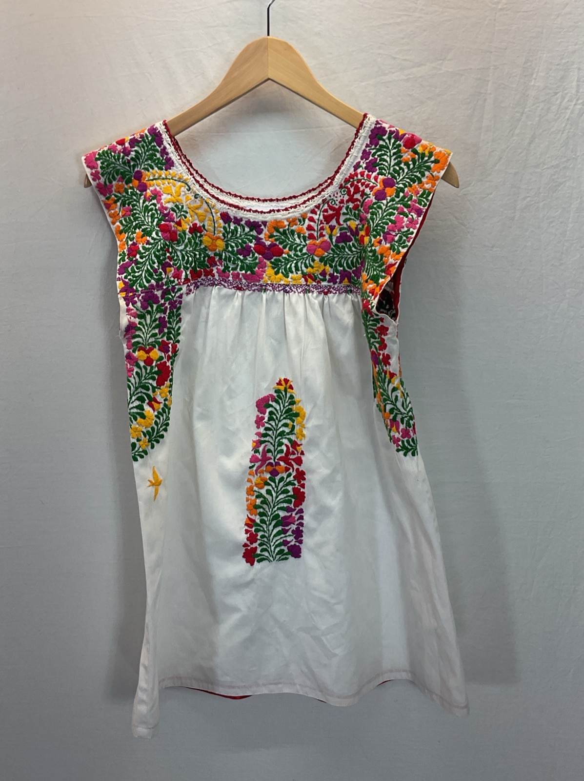 Mi Golondrina Mexico Flores Embroidered Blouse Top colorful Sleeveless Top XS