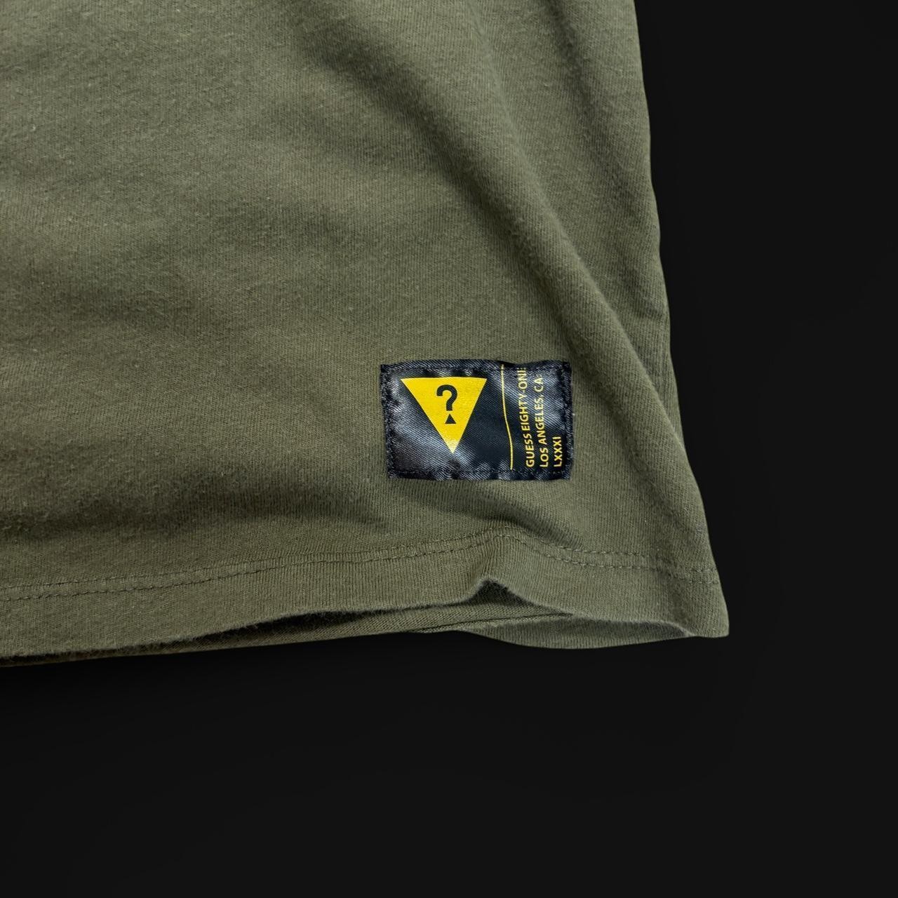 Y2k twee simple Guess Los Angeles Olive Green Cotton T-Shirt with Yellow ‘GUESS”