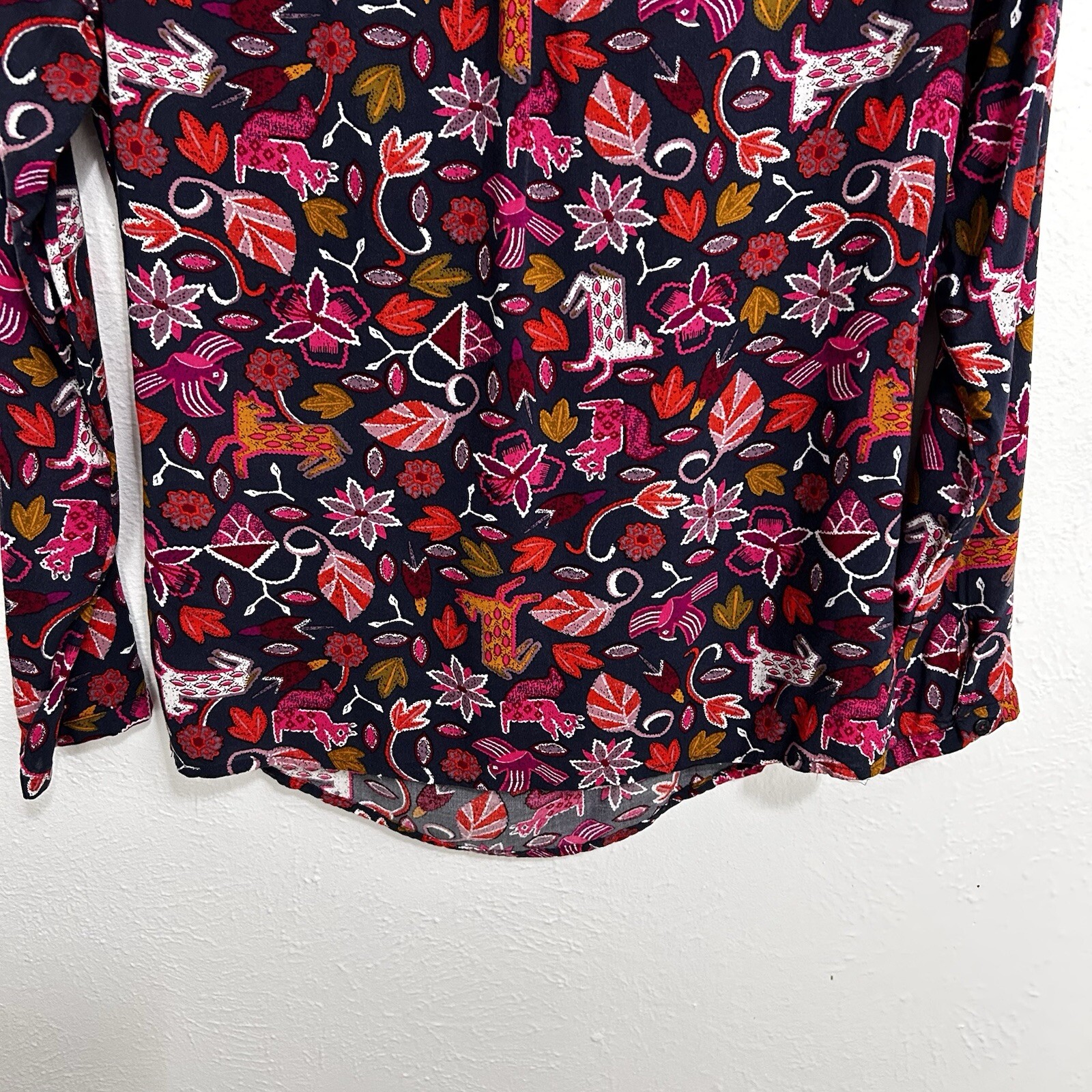 Anthropologie Maeve Primitive Animal Print Nature Artsy Novelty Blouse Size 2