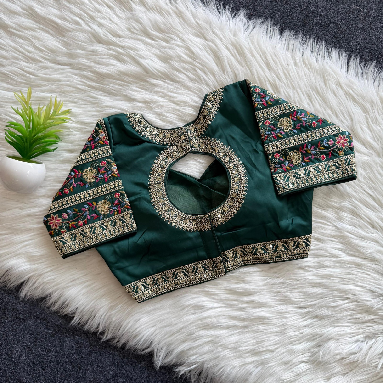 Saree Blouse, Designer Embroidery Work Indian Wedding Readymade Blouse.