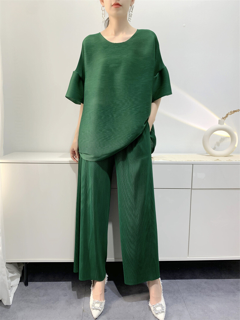 Summer Women’s Wrinkle Loose Top Straight Leg Trouser Split Wide Leg Trouser