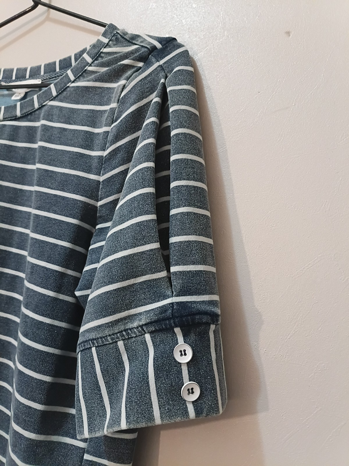 Jane Delancey Size M Short Sleeve Blue White Stripe Unique Top