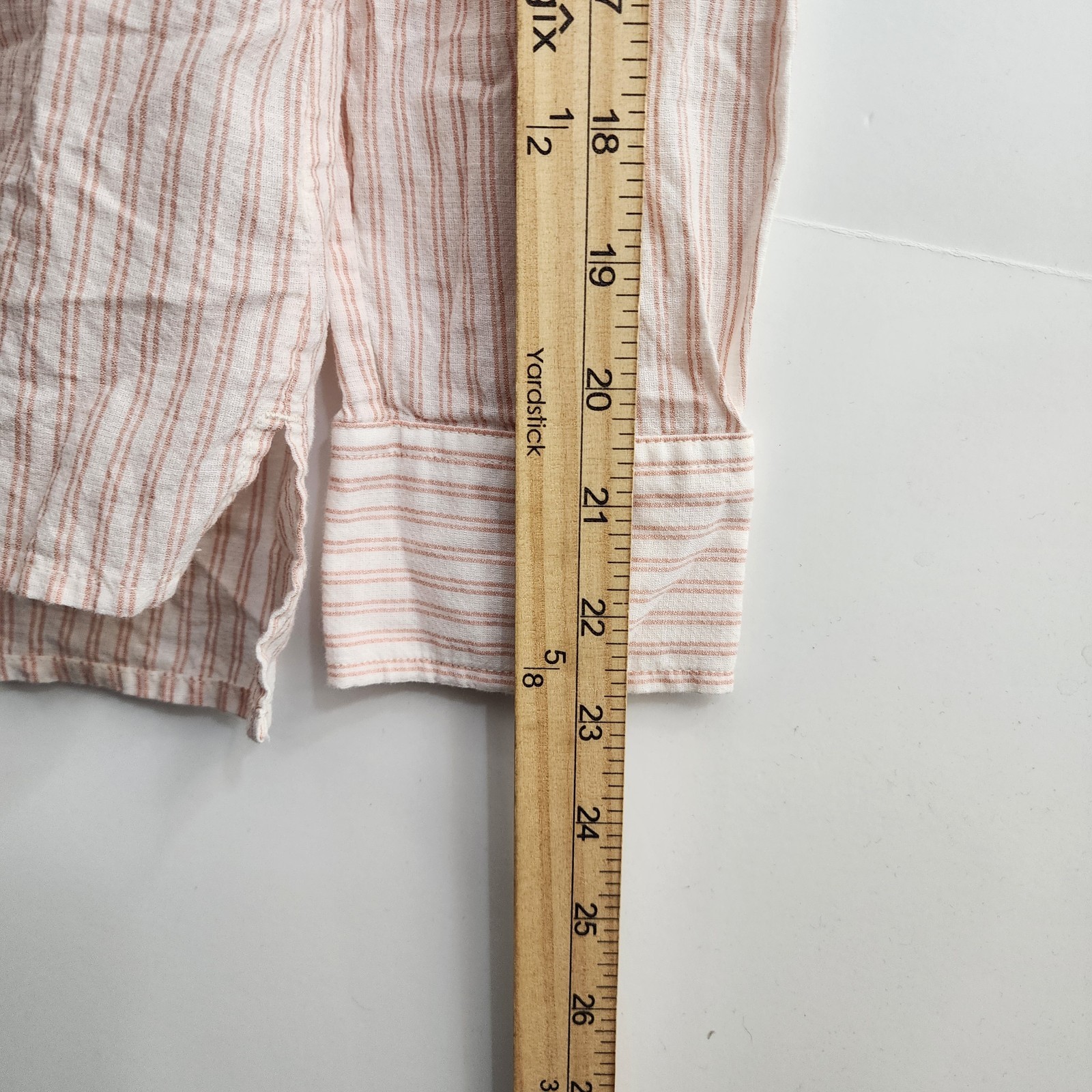 PATAGONIA Shirt Womens Small Ivory Striped Casual Button Down Preppy Outdoor