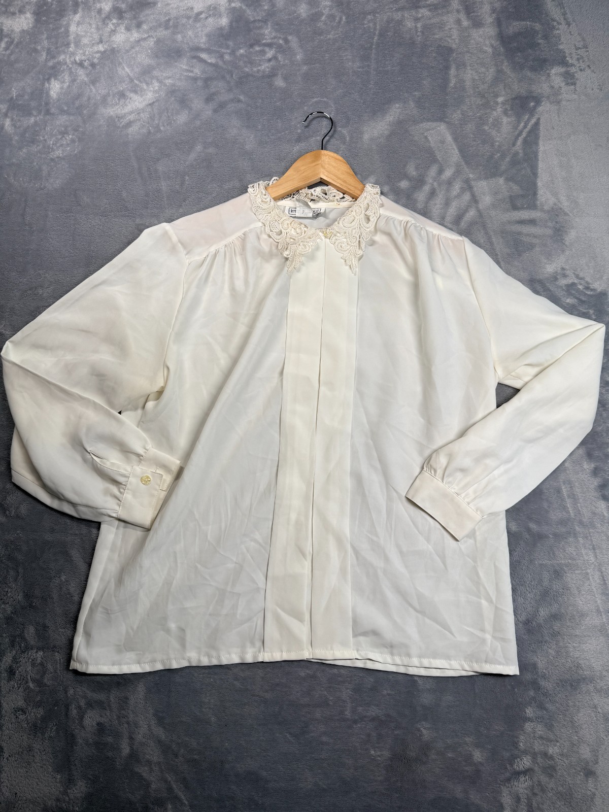 Vintage Impressions of California Blouse Top Womens 12 Beige Satin Lace Collar