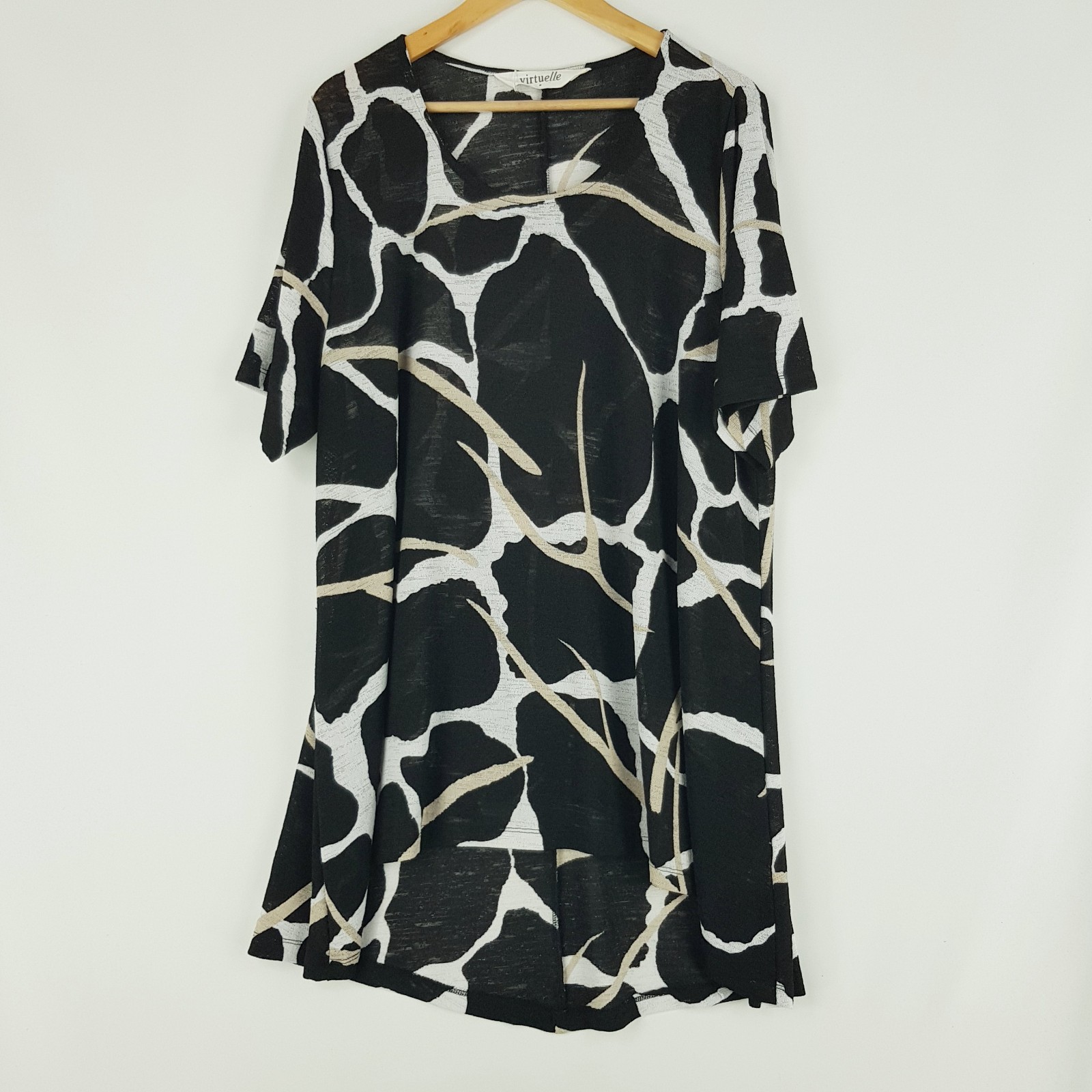Virtuelle TS Womens Size M 18 Black White Patterned Tunic Blouse Hi-Lo Hemline