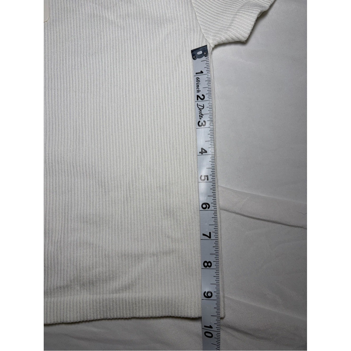 Gianni Bini White Ribbed Short Sleeve Tee size M/L