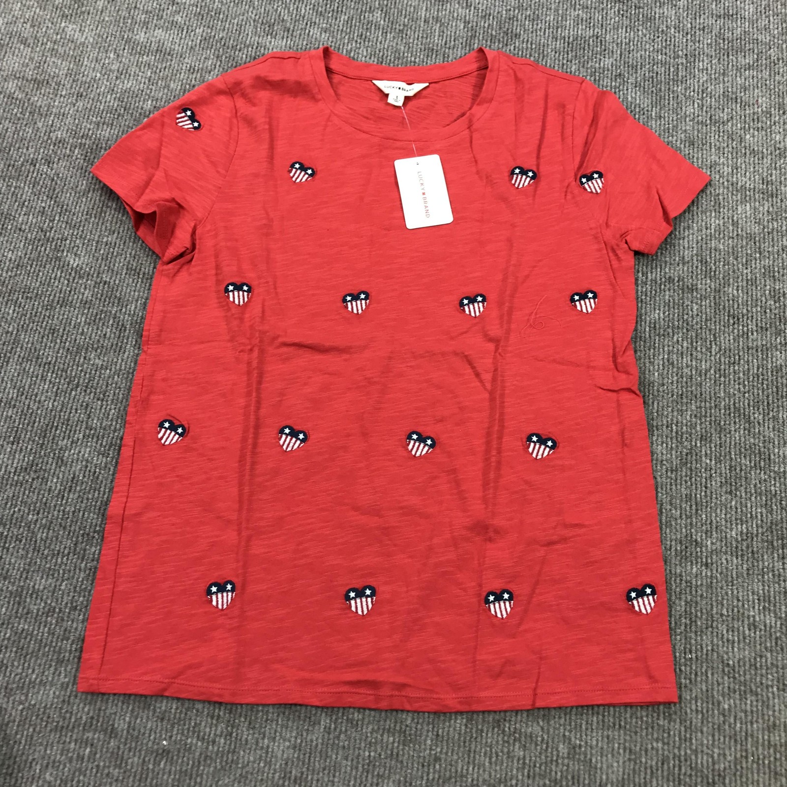 Lucky Brand Shirt Womens Small Red USA Flag Heart Embroidered Tee Top NWT