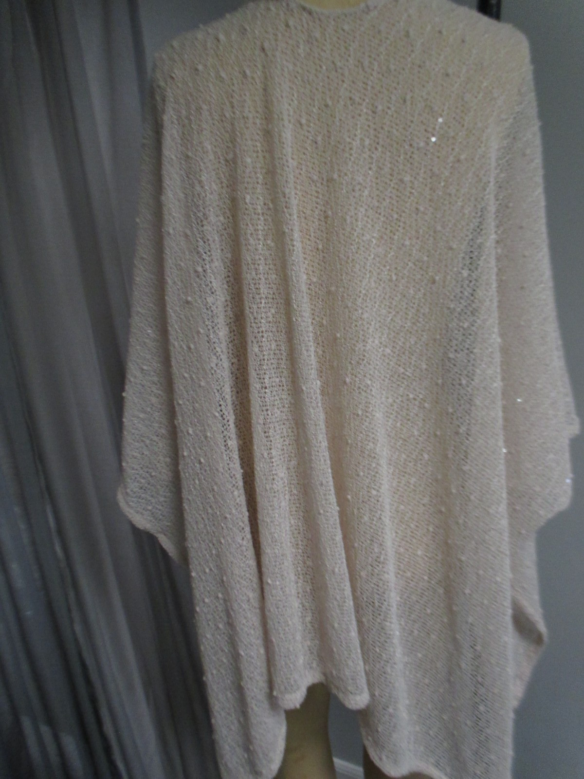 Women OS Pale Pink Pullover Tunic Cardigan CoverUp Shimmer Glitter Shawl
