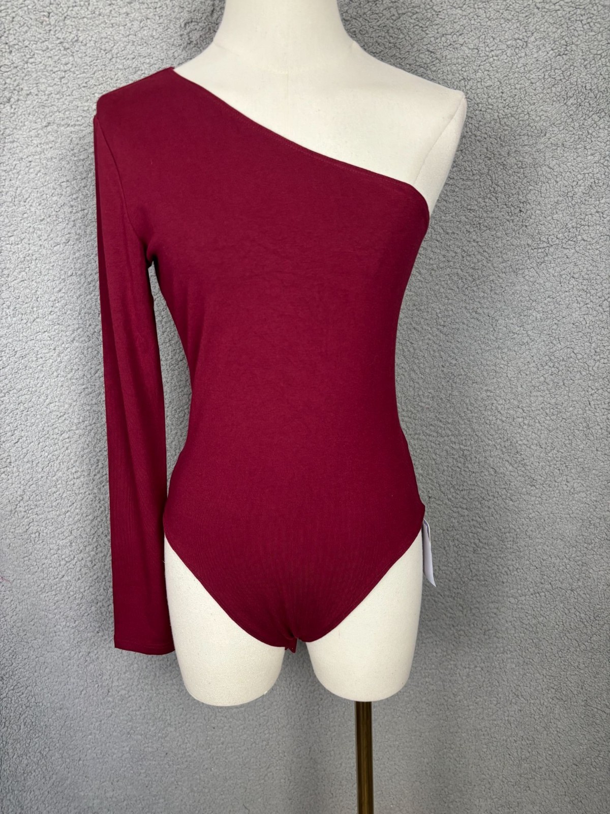 MangoPop One-Shoulder Long-Sleeve Stretchy Bodysuit Red Size Large New With Tags
