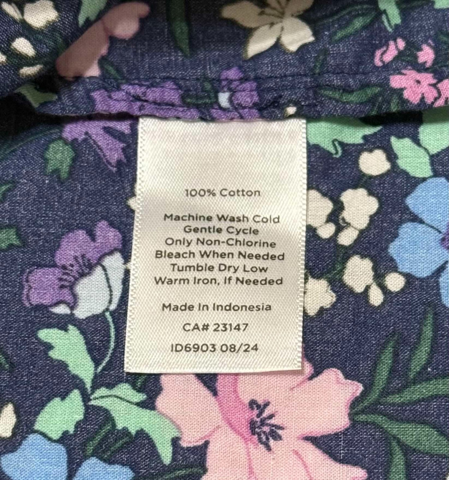 Talbots Blouse Lp Navy with Pink/Purple/Green Floral Long Sleeves Button-Up EUC