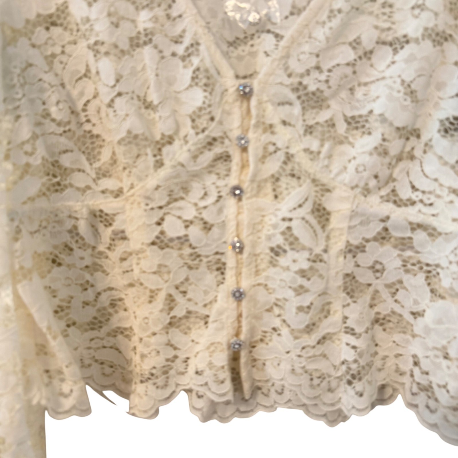 Mine Lace Button-Up Cropped Long-Sleeve Blouse Size L Ivory top. NWT