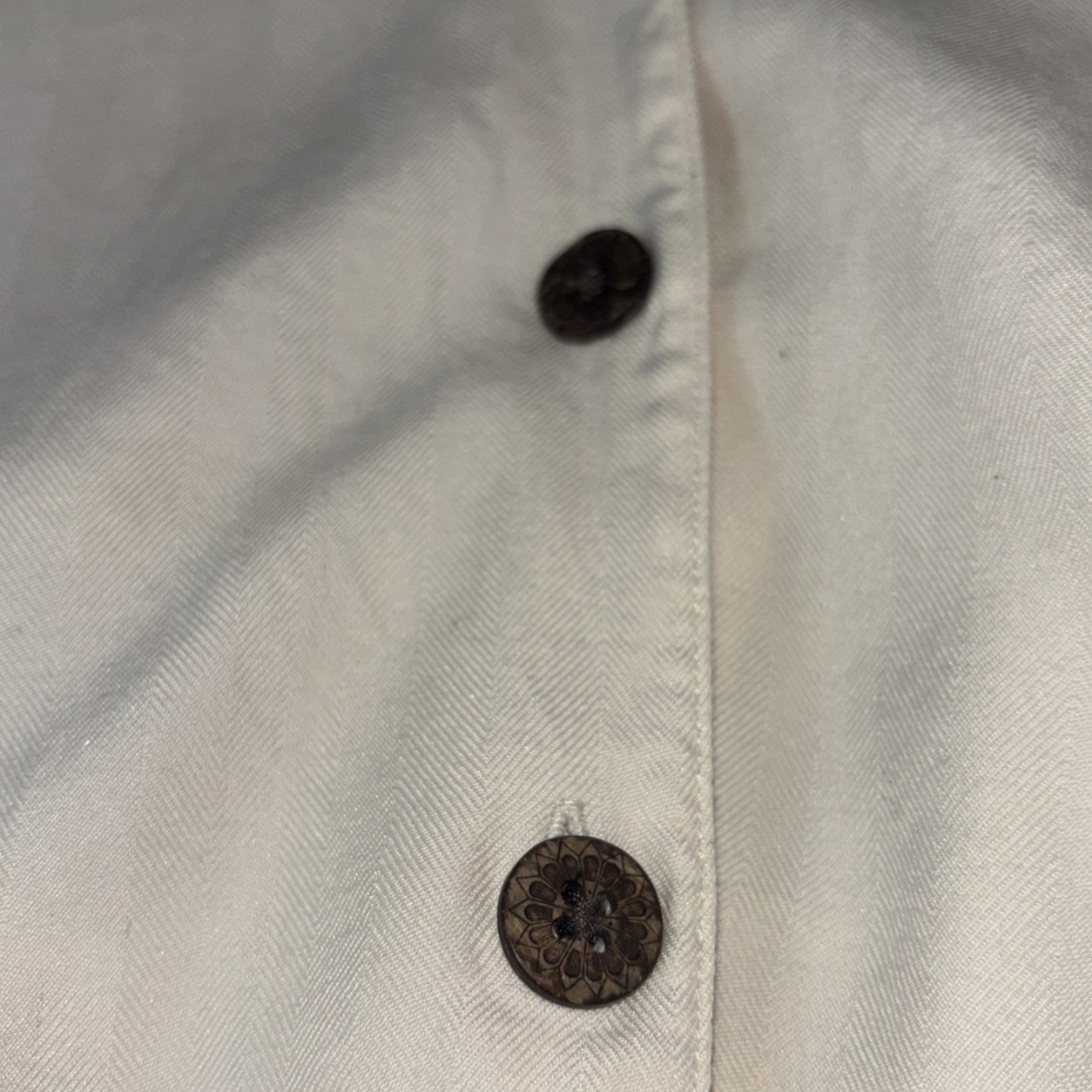 Vintage Caribbean Joe Womens Large Cream Resort Blouse Coconut Buttons Silky