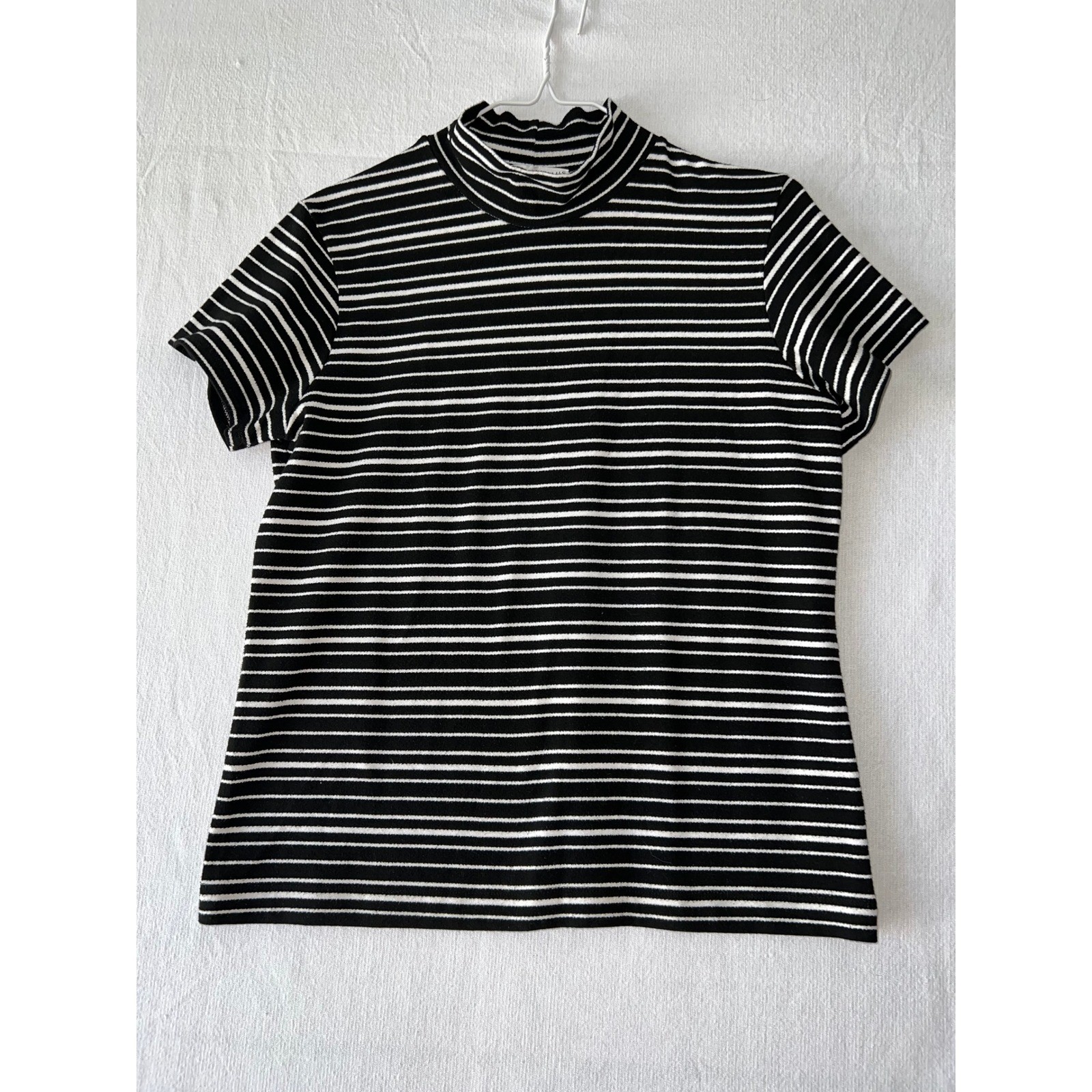 Josephine Chaus Petite Black White Striped Mock Neck Short Sleeve Knit Preppy