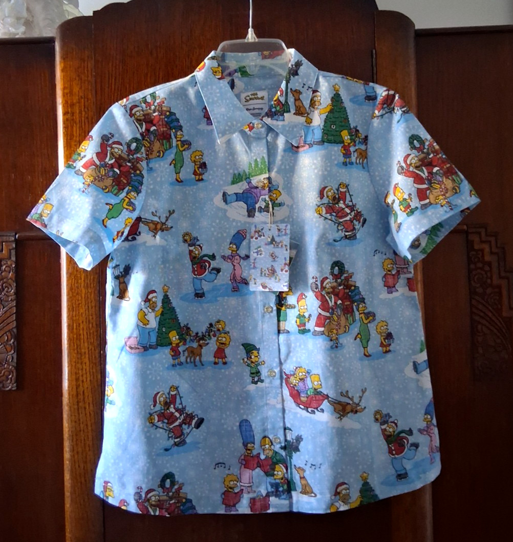 Reyn Spooner Women’s “SIMPSONS GREETINGS” FBF Light Blue Shirt Sizes