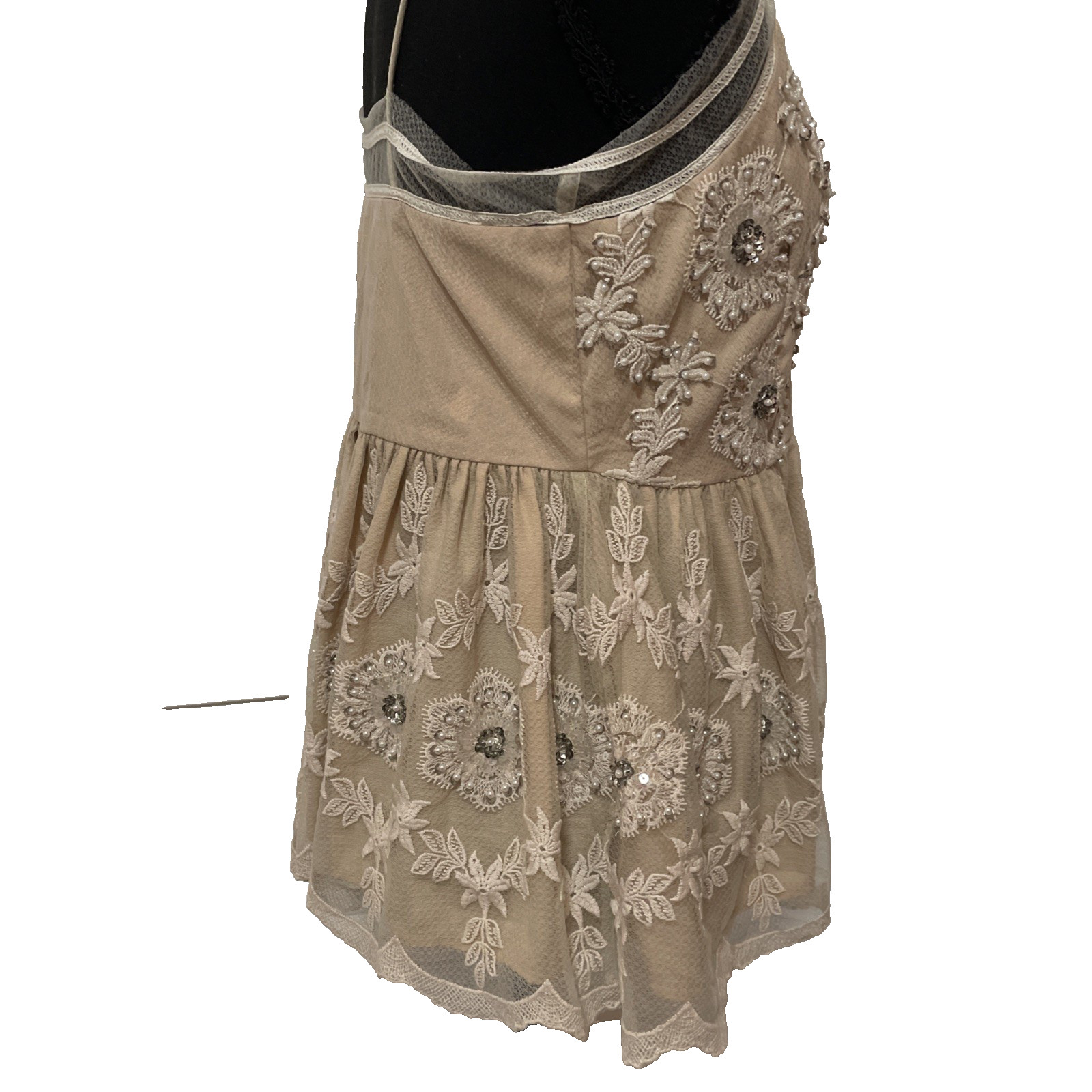 Let me be by anthropologie beaded baby doll camisole with peplum scaloped hem.