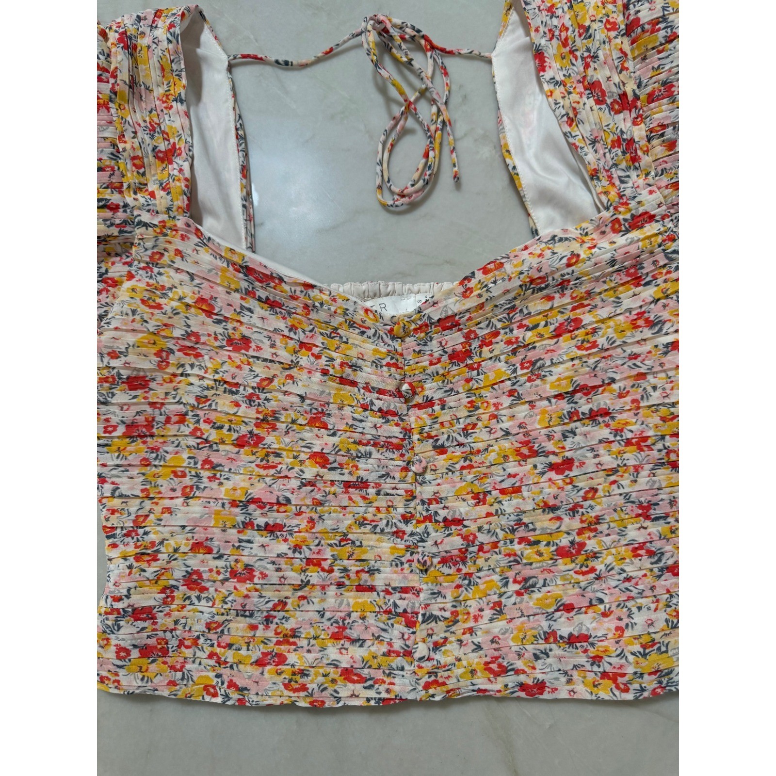 ASTR The Label Floral Pleated Crop Top Pink Red Multi Square Neck AT17552 Small