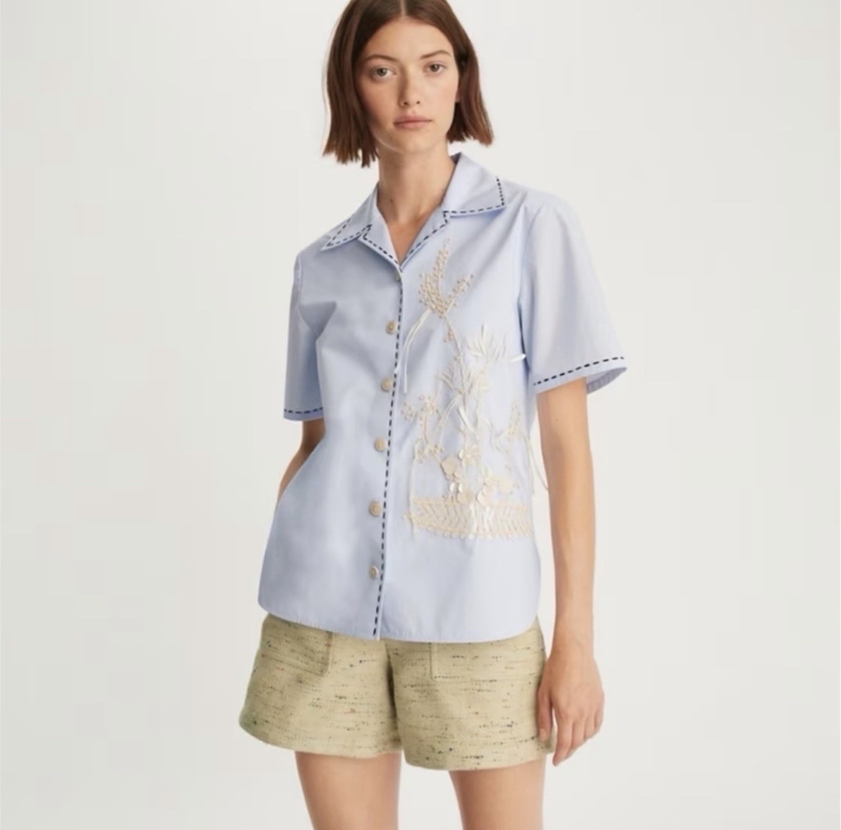 Tory Burch Embroidered Camp Shirt Light Blue Cream Size 2