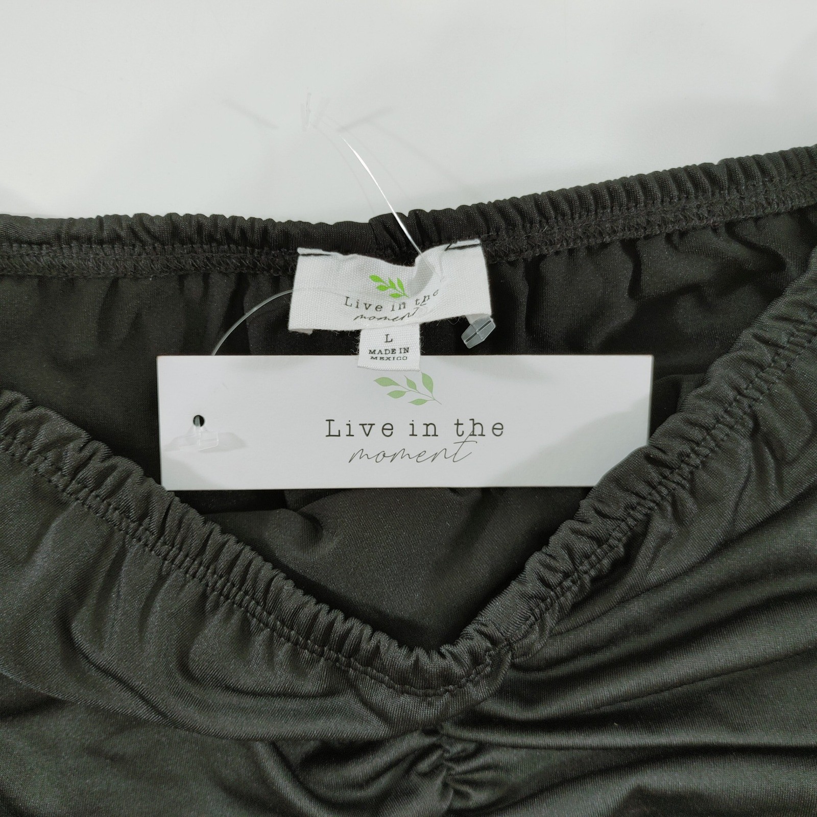Live in the Moment Womens Tube Top L Black Polyester Spandex Ruched New