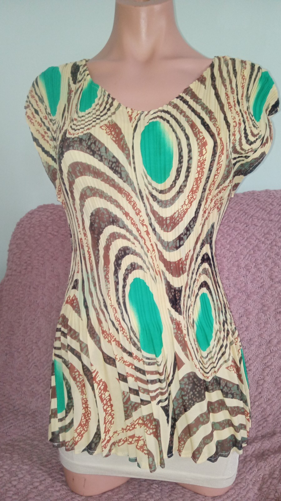 Tunic blouse, M, one size, silky, mini pleats, none iron, sleeveless, multicolor