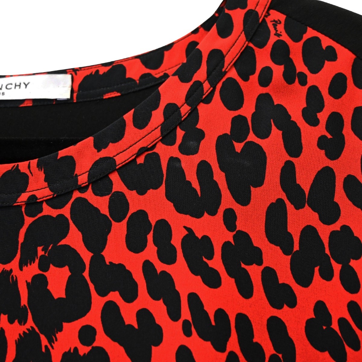 Givenchy Paris Red Black Animal Print Silk Top Size 38 Approx US 6